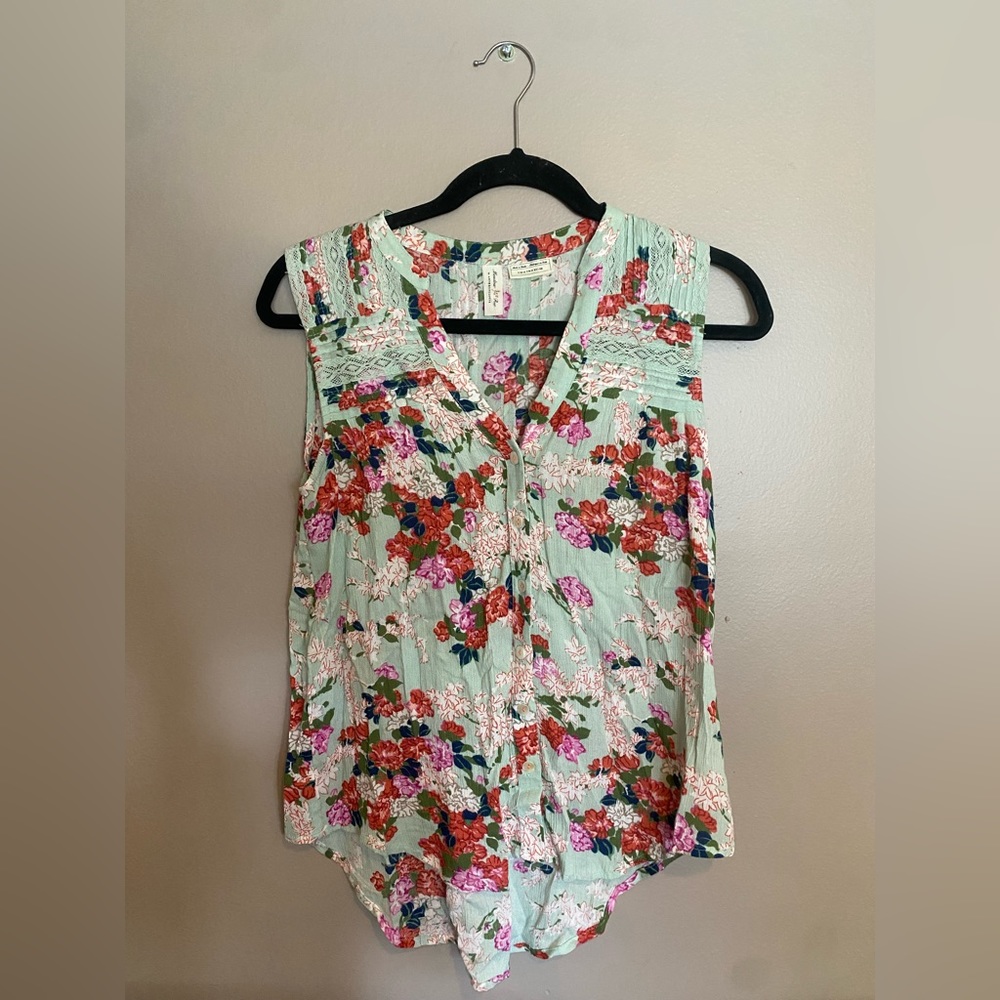 Anthropologie Meadow Rue Floral Pintucked Blouse - Picture 3 of 9
